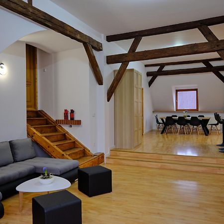 Urania Apartamenty Kowary Δωμάτιο φωτογραφία