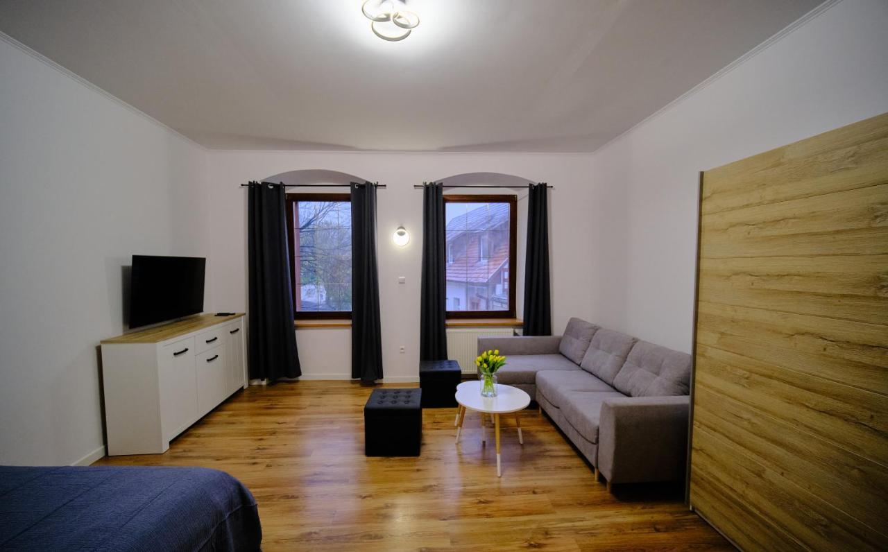 Urania Apartamenty Kowary Δωμάτιο φωτογραφία