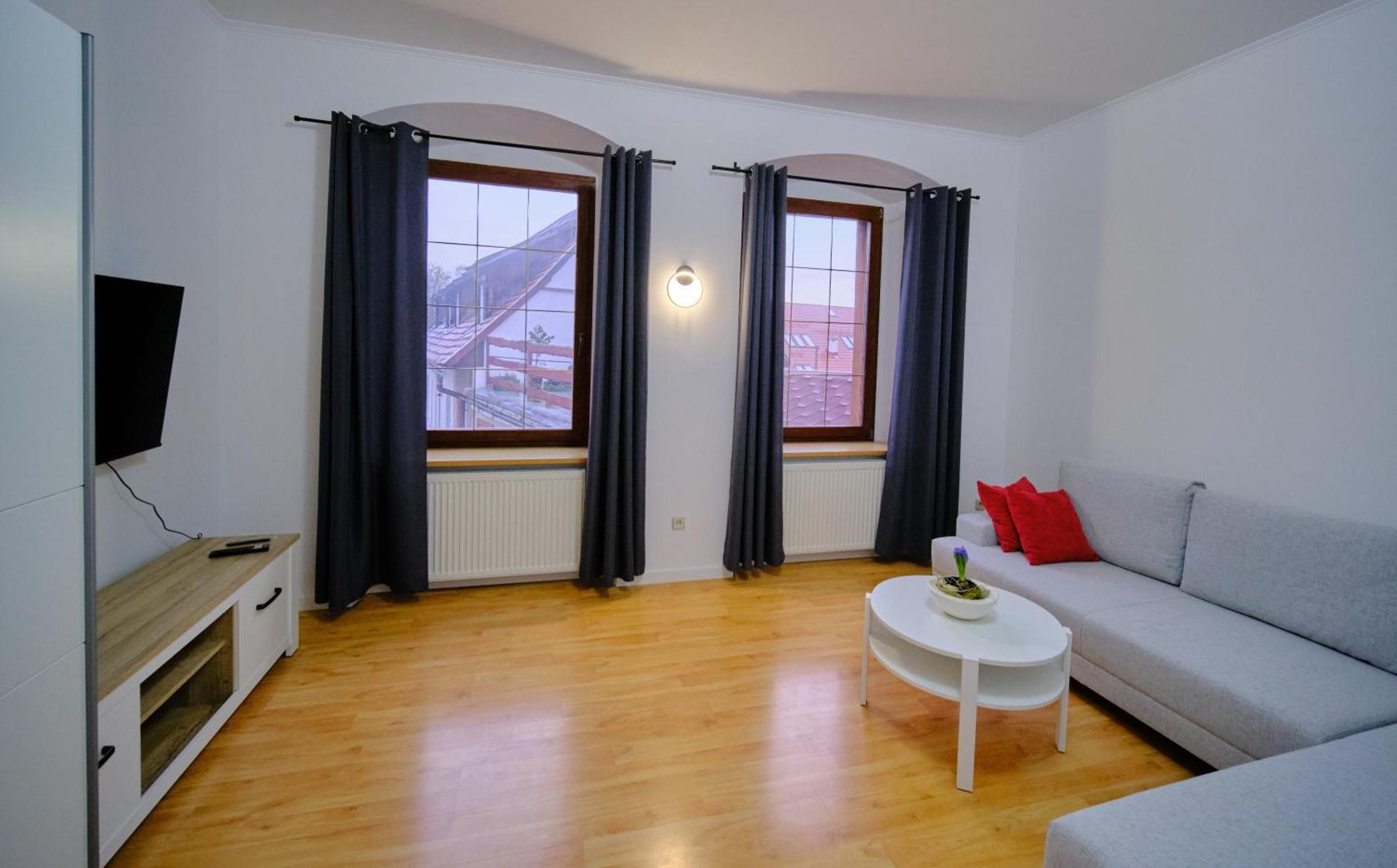 Urania Apartamenty Kowary Δωμάτιο φωτογραφία