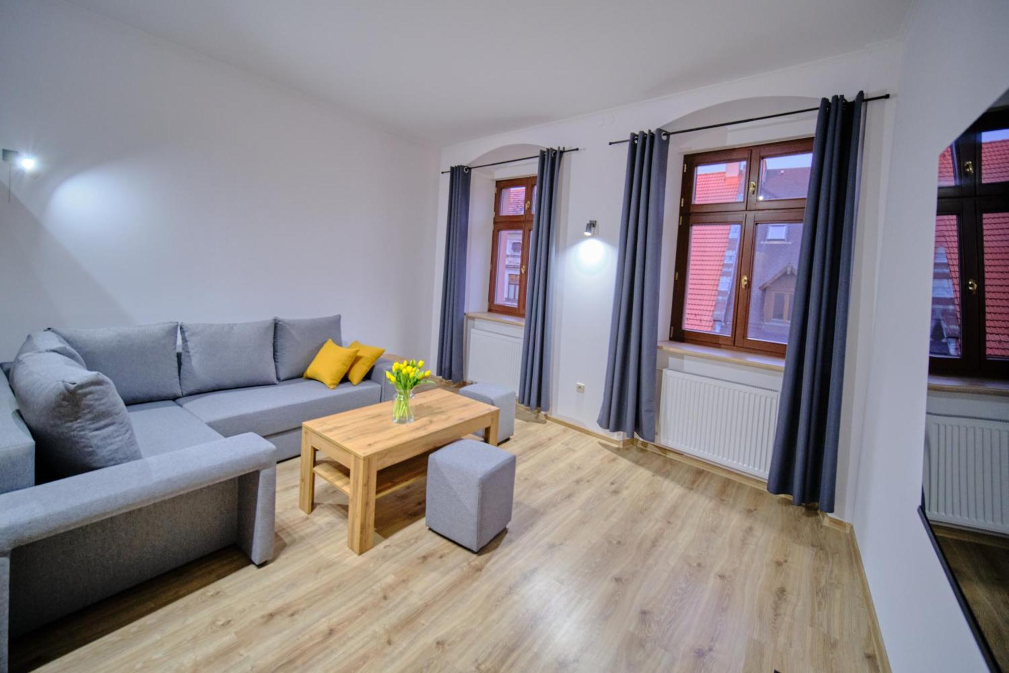 Urania Apartamenty Kowary Δωμάτιο φωτογραφία