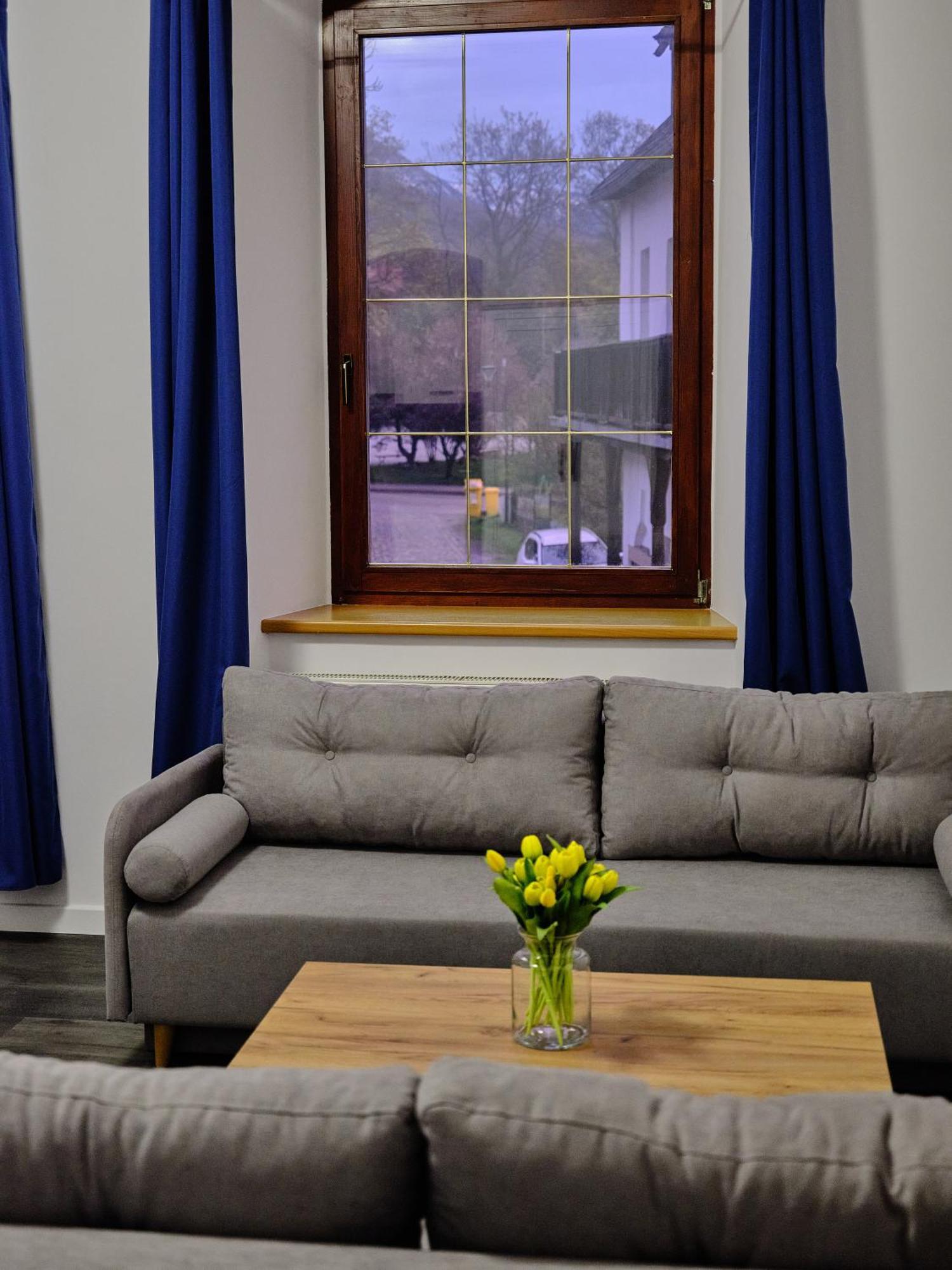 Urania Apartamenty Kowary Δωμάτιο φωτογραφία